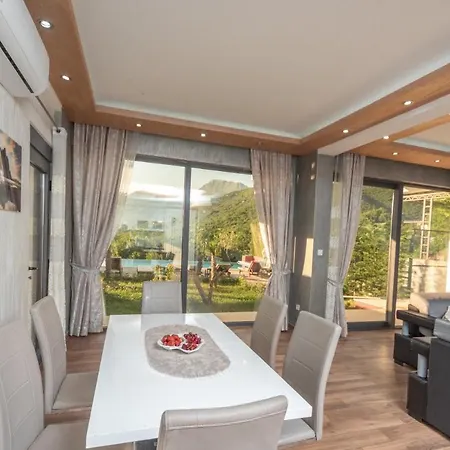 Resort Bevilacqua Budva Exterior photo