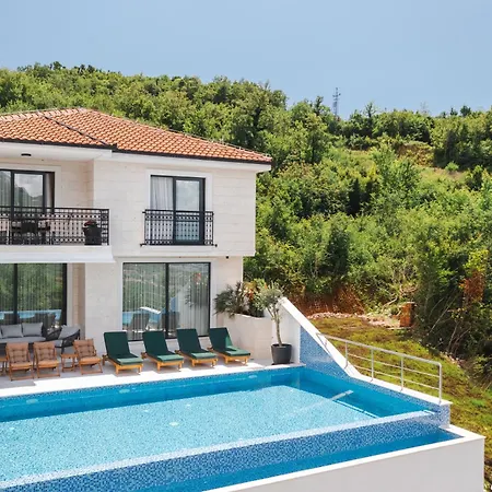 Resort Bevilacqua Budva Exterior photo